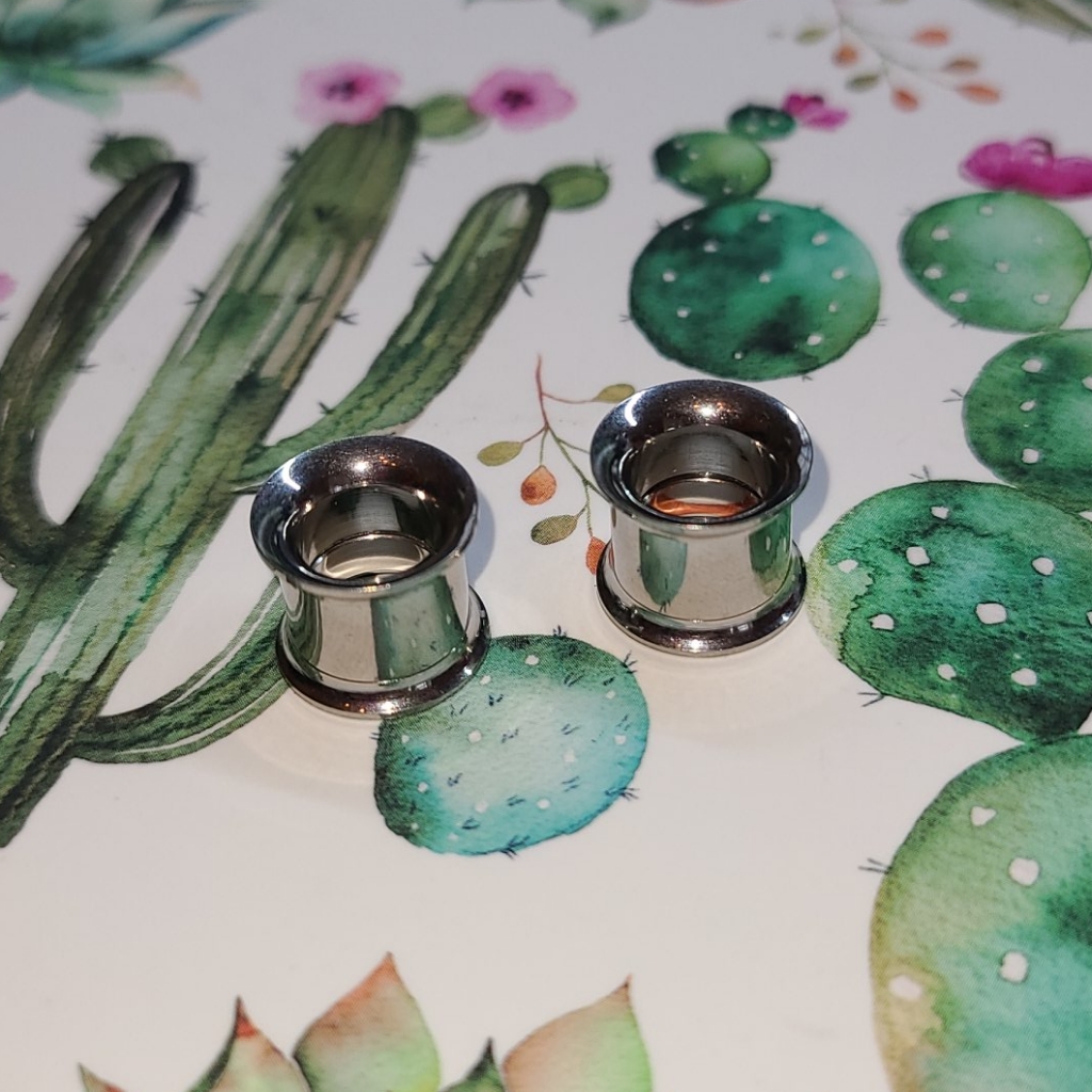00 Gauge Silver Metal Threaded Tunnels